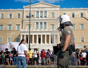 Protest vor dem griechischen Parlamentsgebäude in Athen am 22. September 2011