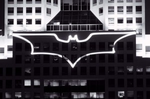 Batsignal am Highmark-Building
