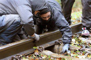 Demonstraten beim „Schottern“