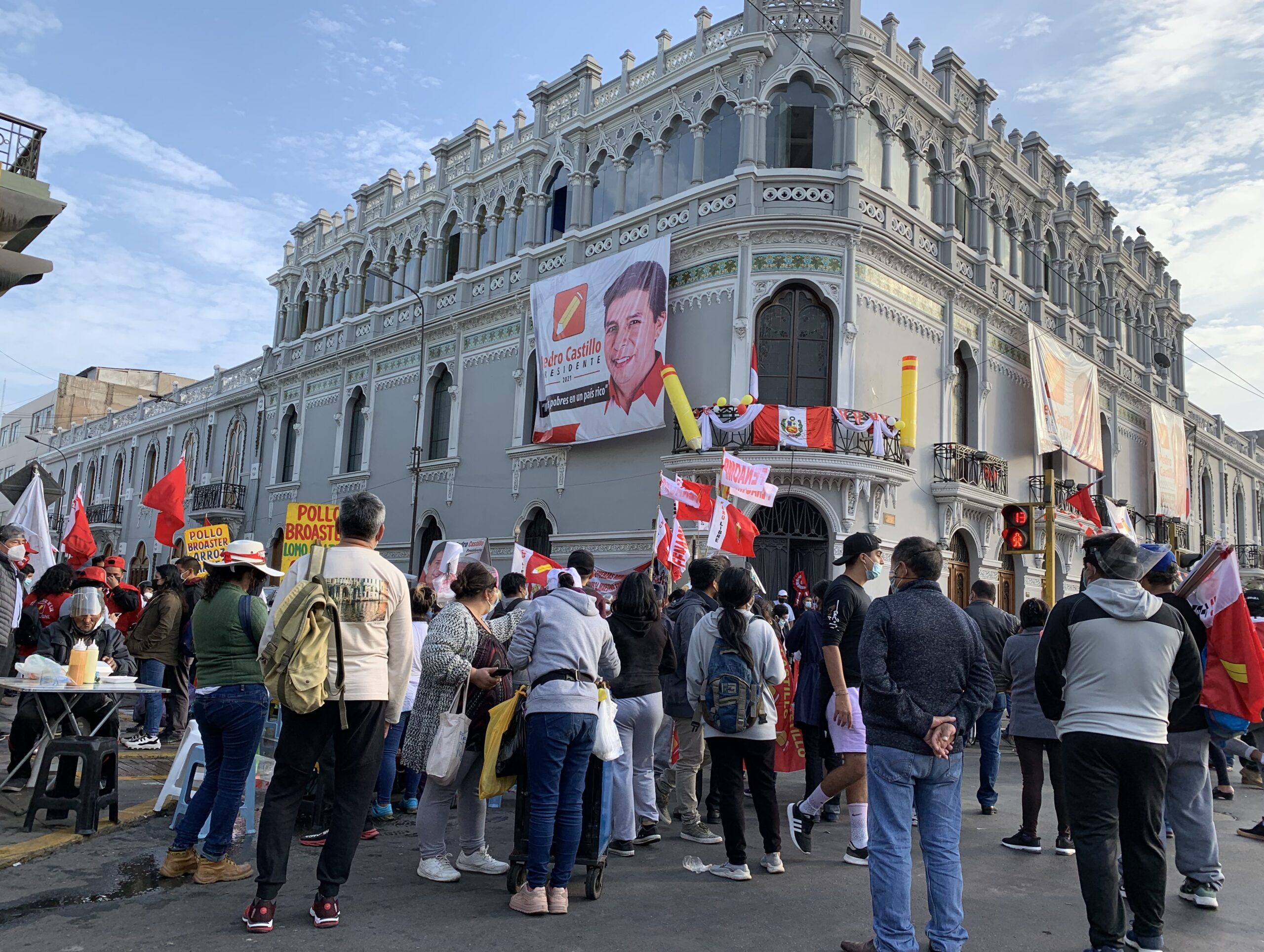 Nein zum Putschversuch in Peru!